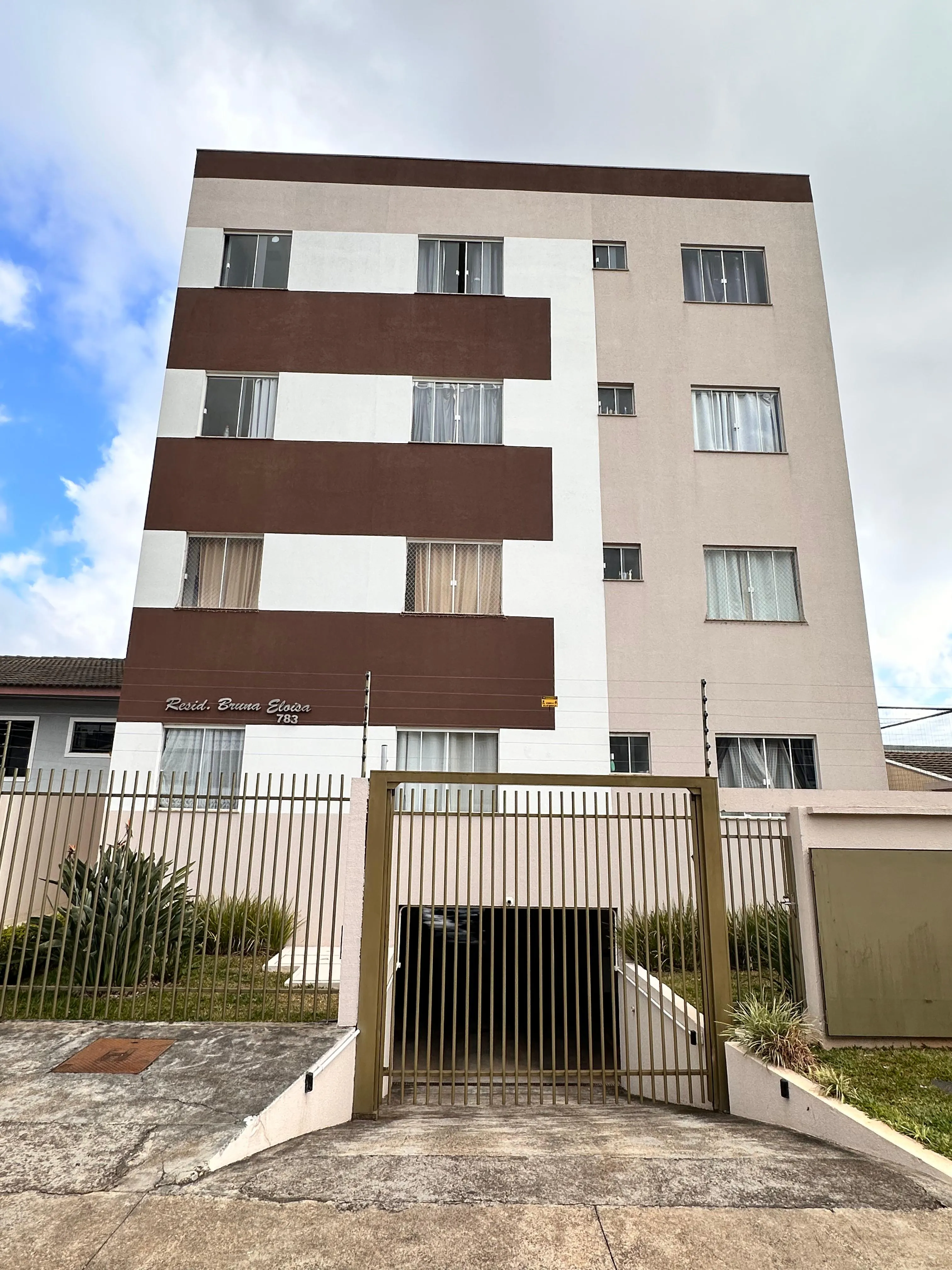Apartamento no bairro Santa Cruz